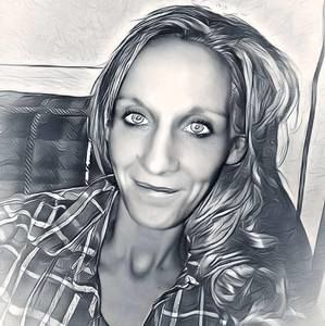 Meet your Posher, Evalene